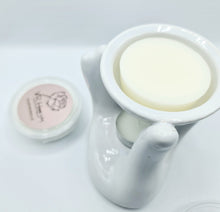 Load image into Gallery viewer, White Black Caring Hand Oil Burner + 2 Complimentary Wax Melts - VR Home by Yinka