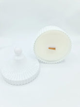 Load image into Gallery viewer, Mini Vintage Boutique Crackling Wick Candle, White, 200g - VR Home by Yinka

